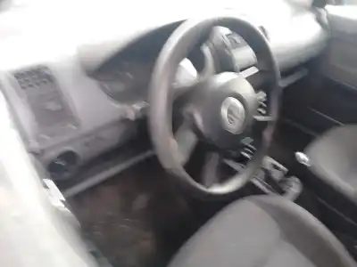 Verschrottungsfahrzeug VOLKSWAGEN POLO (9N_, 9A_) 1.4 TDI des Jahres 2005 angetrieben AMF