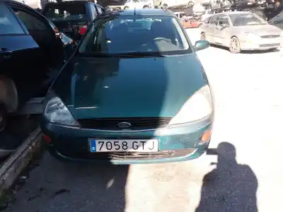 Scrapping Vehicle ford focus i turnier (dnw) 2.0 16v of the year 1999 powered eddc