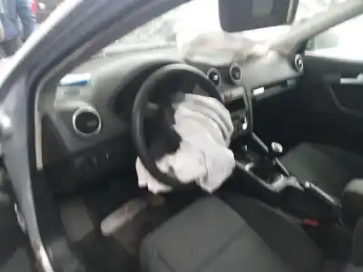 Veículo de Sucata audi a3 (8p1) 1.9 tdi do ano 2005 alimentado bkc