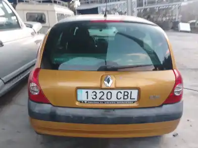Veículo de Sucata renault clio ii (bb_, cb_) 1.5 dci (b/cb08) do ano 2002 alimentado k9k b7