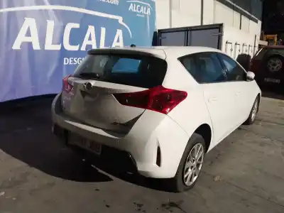 Scrapping Vehicle toyota auris (_e18_) 1.4 d-4d (nde180_) of the year 2014 powered 1nd