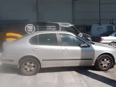 Veículo de Sucata seat toledo ii (1m2) 1.9 tdi do ano 2000 alimentado asv