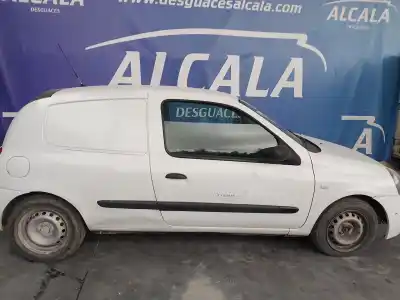 Veículo de Sucata renault clio ii (bb_, cb_) 1.5 dci (b/cb3m) do ano 2008 alimentado k9k 17