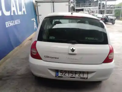 Veículo de Sucata renault clio ii (bb_, cb_) 1.5 dci (b/cb3m) do ano 2008 alimentado k9k 17