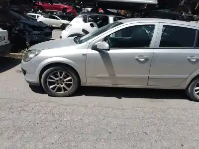 Veículo de Sucata opel astra h (a04) 1.7 cdti (l48) do ano 2006 alimentado z 17 dth