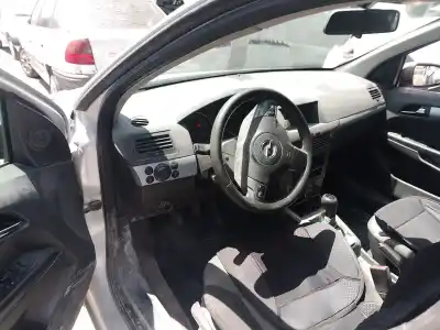 Veículo de Sucata opel astra h (a04) 1.7 cdti (l48) do ano 2006 alimentado z 17 dth