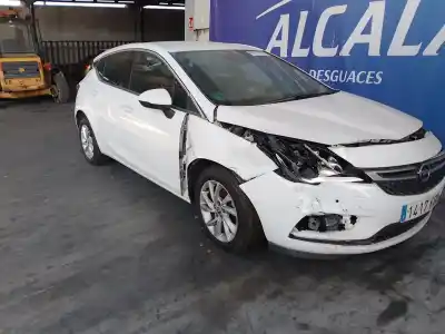 Здавання транспортного засобу opel astra k (b16) 1.4 turbo (68) року 2017 потужний b 14 xfl,d 14 xfl