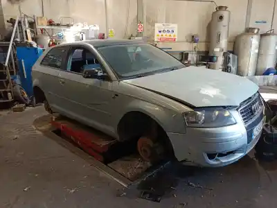 Sloopvoertuig audi a3 (8p1) 1.9 tdi van het jaar 2003 aangedreven bkc