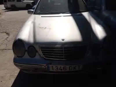 Hurda Aracı MERCEDES-BENZ CLASE E (W210)  Yılın 2005 güçlü OM 612.961