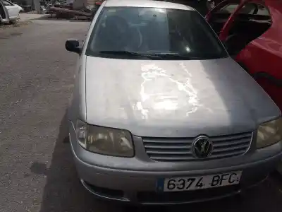Scrapping Vehicle VOLKSWAGEN POLO (6N2)  of the year 2001 powered AUD