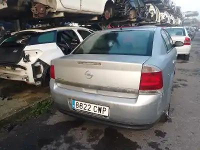 Veicolo di demolizione opel vectra c (z02) 1.9 cdti (f69) dell'anno 2004 alimentato z 19 dth