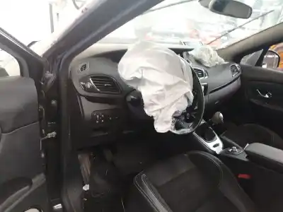 Здавання транспортного засобу renault scénic iii (jz0/1_) 1.2 tce (jz16) року 2016 потужний h5f f4