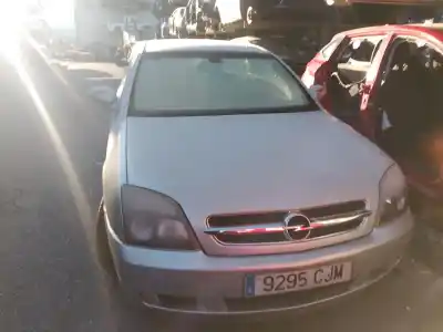 Veículo de Sucata opel vectra c (z02) 2.2 dti 16v (f69) do ano 2003 alimentado y 22 dtr