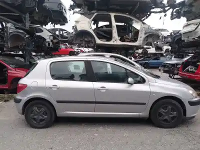 Sloopvoertuig peugeot 307 (3a/c) 1.6 16v van het jaar 2002 aangedreven nfu (tu5jp4)