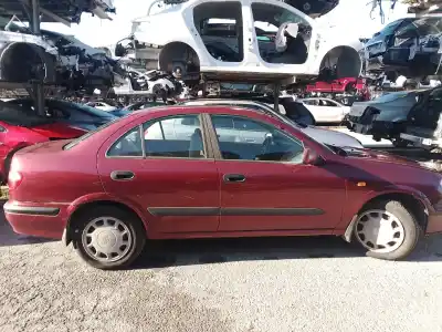 Veículo de Sucata nissan almera ii (n16) 2.2 di do ano 2000 alimentado yd22ddt