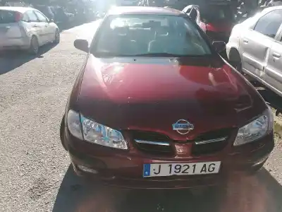 Veículo de Sucata nissan almera ii (n16) 2.2 di do ano 2000 alimentado yd22ddt