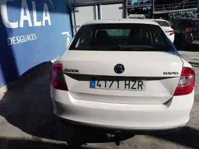 Sloopvoertuig skoda rapid (nh3, nk3, nk6) 1.6 tdi van het jaar 2014 aangedreven cay