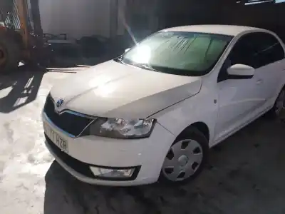 Sloopvoertuig skoda rapid (nh3, nk3, nk6) 1.6 tdi van het jaar 2014 aangedreven cay
