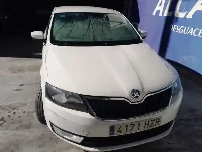 Sloopvoertuig skoda rapid (nh3, nk3, nk6) 1.6 tdi van het jaar 2014 aangedreven cay