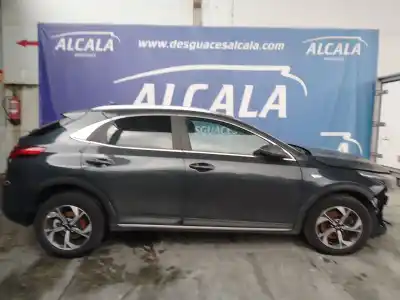 Veículo de Sucata kia xceed (cd) 1.0 t-gdi do ano 2023 alimentado g3lc,g3le