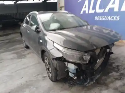 Veículo de Sucata kia xceed (cd) 1.0 t-gdi do ano 2023 alimentado g3lc,g3le