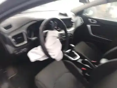 Veículo de Sucata kia xceed (cd) 1.0 t-gdi do ano 2023 alimentado g3lc,g3le