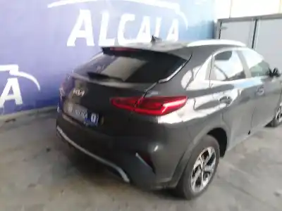 Veículo de Sucata kia xceed (cd) 1.0 t-gdi do ano 2023 alimentado g3lc,g3le