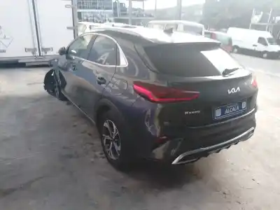 Veículo de Sucata kia xceed (cd) 1.0 t-gdi do ano 2023 alimentado g3lc,g3le
