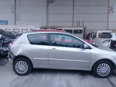 Vehicul casat toyota corolla (_e12_) 2.0 d-4d (cde120r_, cde120l_) al anului 2005 alimentat 1cd-ftv