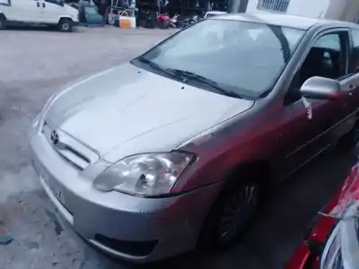 Veículo de Sucata TOYOTA COROLLA (_E12_) 2.0 D-4D (CDE120R_, CDE120L_) do ano 2005 alimentado 1CD-FTV