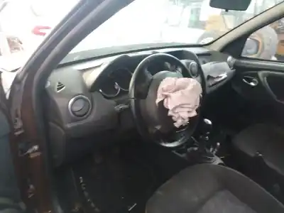 Sloopvoertuig dacia duster (hs_) 1.5 dci van het jaar 2014 aangedreven k9k r8