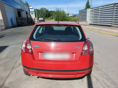 Veículo de Sucata fiat stilo (192) 1.9 jtd / 1.9 jtd 115 active do ano 2003 alimentado 