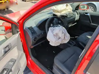 Scrapping Vehicle volkswagen polo (9n3) 1.4 16v of the year 2006 powered 