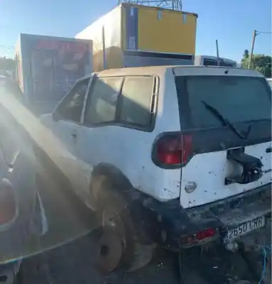 Veículo de Sucata nissan terrano terrano.ii (r20) comfort do ano 1993 alimentado 