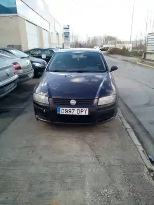 Veicolo di demolizione fiat stilo (192) 1.9 jtd / 1.9 jtd 115 active dell'anno 2005 alimentato 