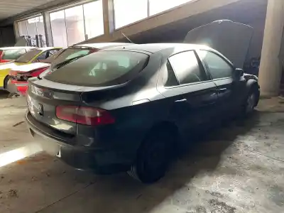 Здавання транспортного засобу renault laguna ii bg0 authentique року 2002 потужний 
