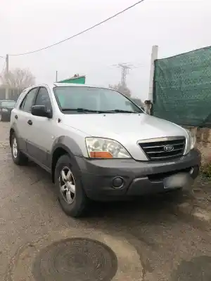Veículo de Sucata kia sorento 2.5 crdi active do ano 2002 alimentado d4cb