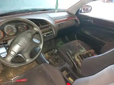 Здавання транспортного засобу honda accord berlina (cg7-9/ch1-7) 1.8i ls (cg8) року 1999 потужний 