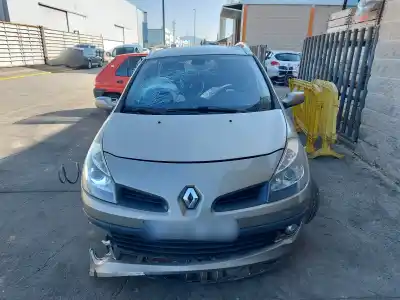 Здавання транспортного засобу RENAULT CLIO III Business року 2008 потужний 
