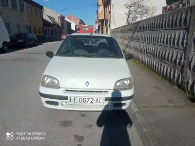 Здавання транспортного засобу RENAULT CLIO IV 1.2 TCE Energy 118 CV / 87 KW року 1997 потужний 