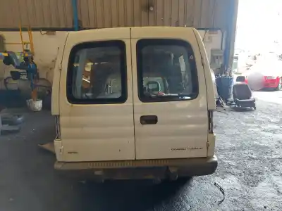 Véhicule à la ferraille CORSA                                              COMBO                                                                                                                                                                                                                                                      CORSA C Familiar                                                                                                                                                                                                                                           de l'année 1993 alimenté 