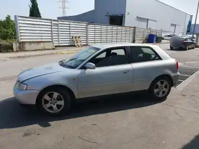 Здавання транспортного засобу audi a3 (8l) ahf року 2004 потужний 