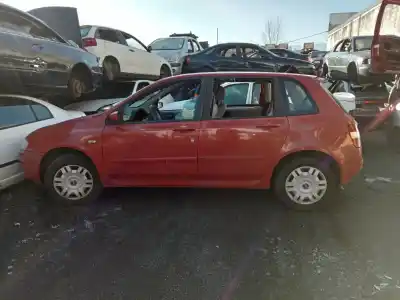 Здавання транспортного засобу fiat stilo (192) 1.9 jtd / 1.9 jtd 115 active року 2004 потужний 