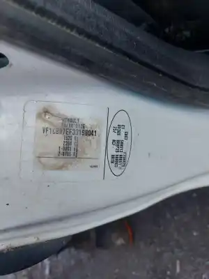 Здавання транспортного засобу renault   року 0 потужний 