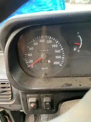 Veicolo di demolizione MITSUBISHI GALLOPER (HYUNDAI) 2.5 TD (5-ptas) dell'anno 1998 alimentato 