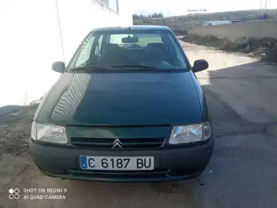 Sloopvoertuig citroen saxo mod 1.5 d - nº3672-lado izquierdo - oscuro - rojo con detalle. portalamparas regular van het jaar 1997 aangedreven 