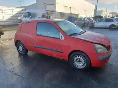 Здавання транспортного засобу renault clio ii fase ii (b/cb0) року 2001 потужний 