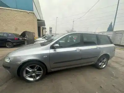 Scrapping Vehicle fiat stilo multi wagon (192) 1.9 multijet 120 dynamic of the year 2004 powered 