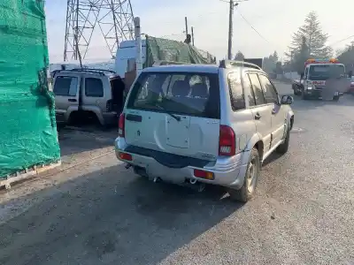 Veicolo di demolizione suzuki grand vitara 2.0 td /rf dell'anno 1998 alimentato 