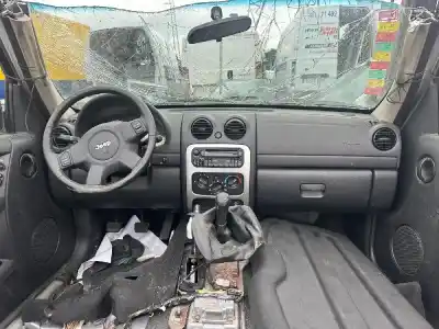 Scrapping Vehicle jeep cherokee (xj) cherokee limited of the year 2005 powered 